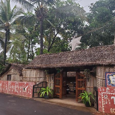 The Palm Trees Resort Patnem Beach Buitenkant foto