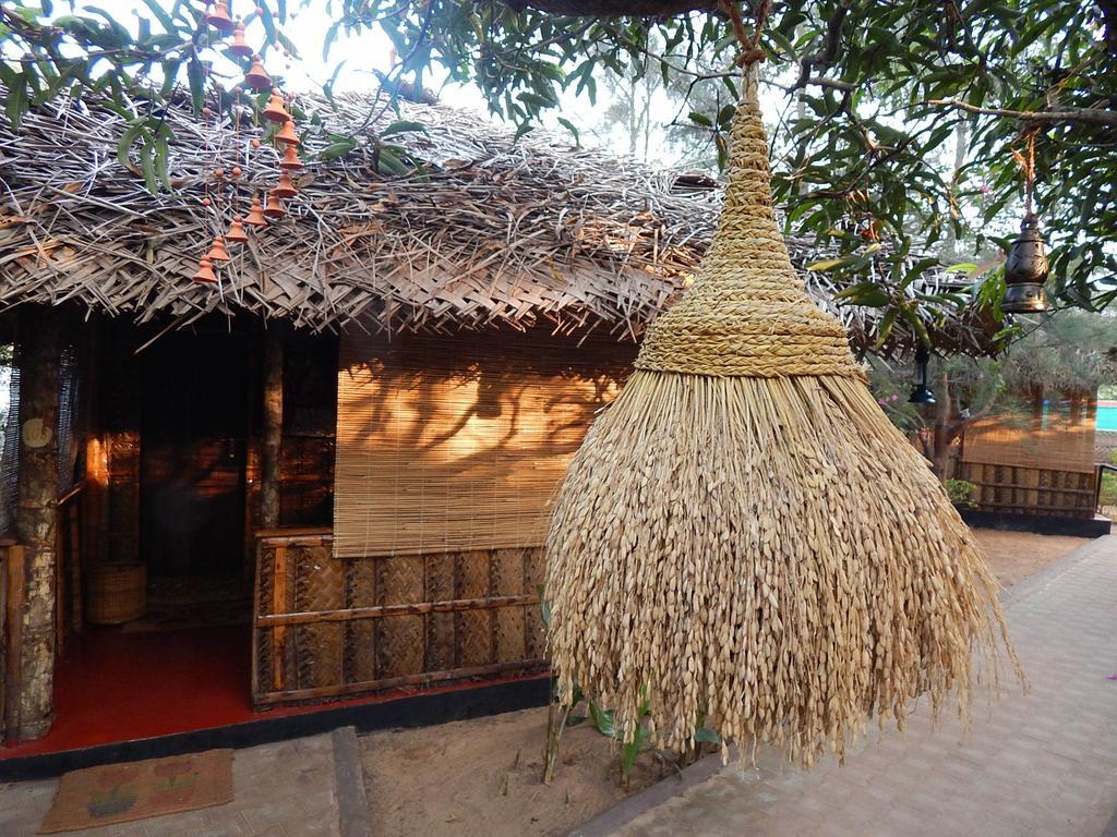 The Palm Trees Resort Patnem Beach Buitenkant foto